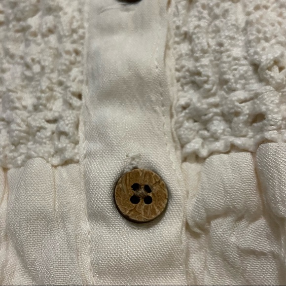 American Eagle Outfitter Cream Eyelet Strapless Tube Top Romper - Picture 3 of 5